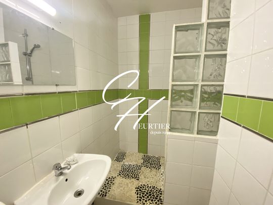 Grenoble - Appartement T4 - 1er étage - Photo 1