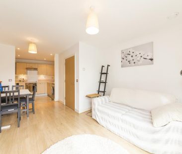 1 bedroom apartment to rent - Photo 1