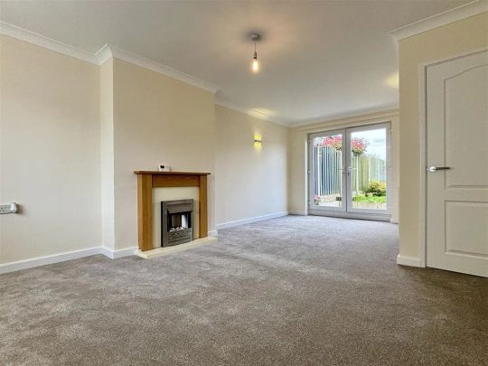 Vine Road, Tickhill - Photo 1