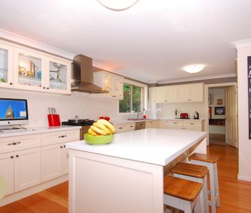 Immaculate Family Retreat Offering Modern Comfort & Peaceful Privacy - Photo 6