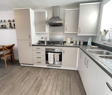 3 bedroom detached house to rent - Photo 6