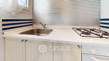 Bilocale in Affitto in Via Bonaventura Zumbini 42 a Milano - Photo 2