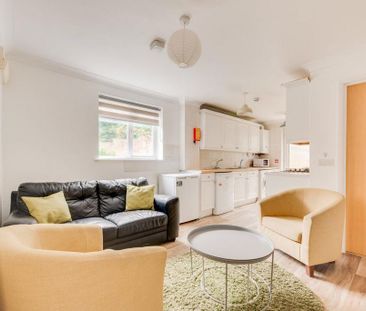 6 bedroom house to rent - Photo 3