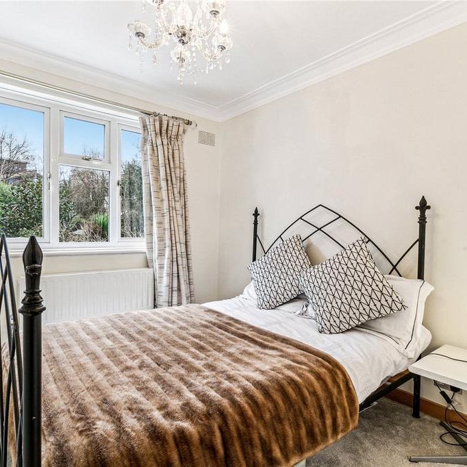 5 bedroom detached house to rent - Photo 1