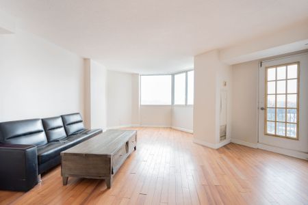 For Lease - 236 Albion Road Unit# 508, Toronto, Ontario - Photo 2