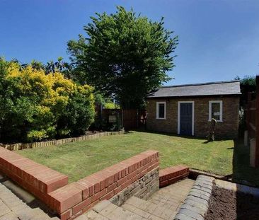Derwent Road, Palmers Green, N13 - Photo 3