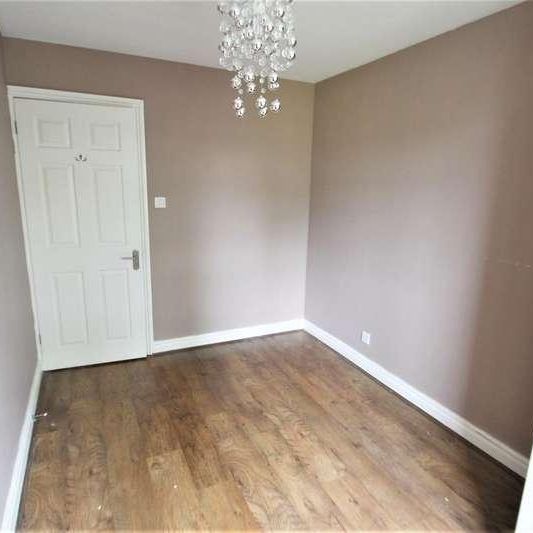 The Birches, Bushey, WD23 - Photo 1