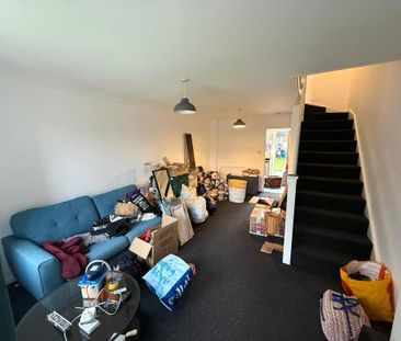 2 bedroom terraced house to rent - Photo 4