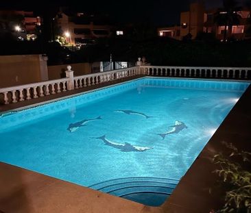 Chalet en alquiler en Arroyo Enmedio, Estepona - Photo 2