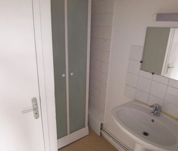 Appartement à louer - REIMS/ AVENUE DE PARIS - Photo 2