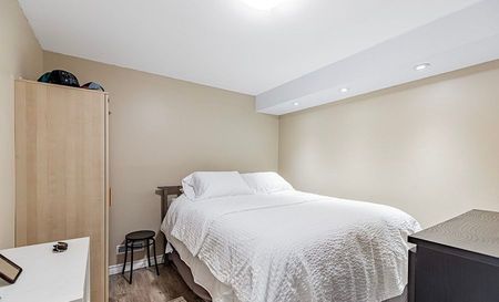 For Lease - 215 Equator Crescent, Vaughan, Ontario - Photo 5