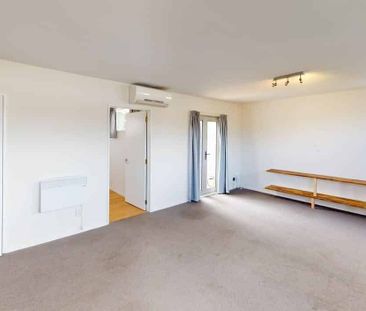 3 bedroom townhouse with 1 bathroom - Photo 3