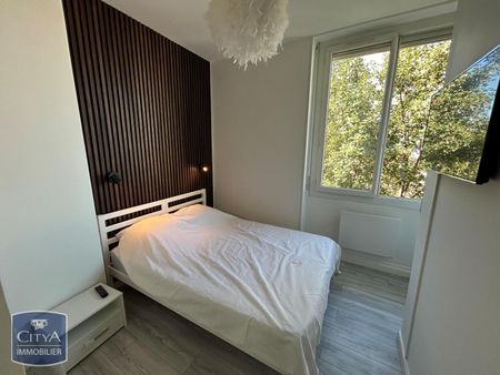 Location Appartement 2 pièces 42m² ST ETIENNE 42100 - Photo 4