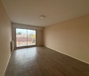 Location Appartement 2 pièces 51m² BORDEAUX 33200 - Photo 2