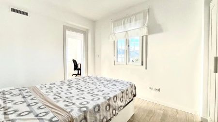 Piso de alquiler en Calle Calle Boscán, 29, Manantiales - Estación de Autobuses - Photo 5