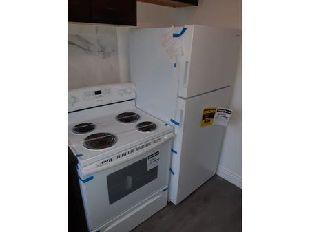 For Lease - 7 Osler Court Unit# 204, Hamilton, Ontario - Photo 5