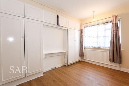 3 bedroom terraced house to rent - Photo 4