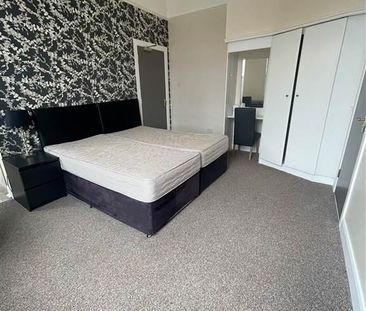 254 Ravenhill Avenue, Studio4, Belfast, BT6 8GJ - Photo 1