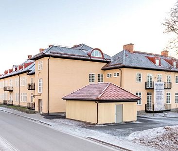 Mycket rymlig 3:a, lgh 421, vindsplan Sundbyvägen 24, Strängnäs - Foto 1