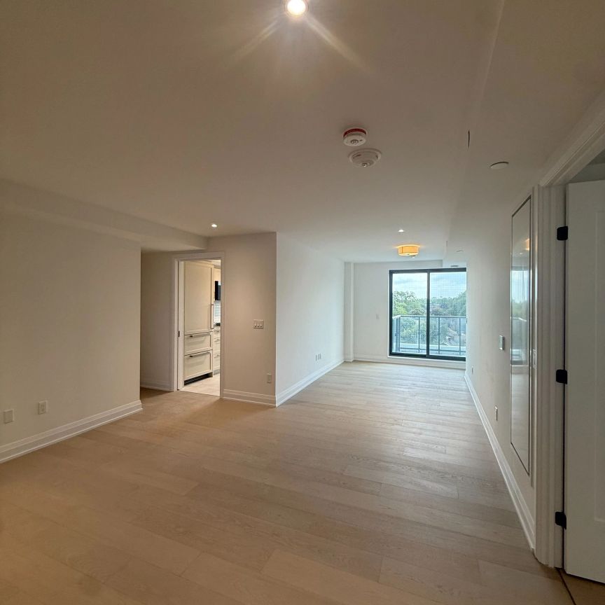 505 Glencairn Avenue #323 - Photo 1