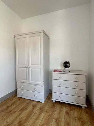 Room's Available August 1st, 34a Delhi Street, Belfast, BT7 3AJ - Photo 2