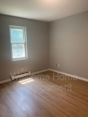 $1,745 / 2 br / 1 ba / Don't Miss Out on This Beautiful and Renovated St. Catharines Apartment! - Photo 5