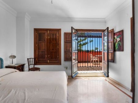 7 room luxury Villa for rent in Benalmádena, Spain - Photo 3