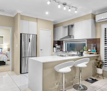 Immaculate Home in a Fantastic Location - Photo 5