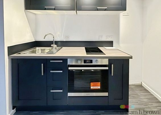 Carlton Boulevard, LINCOLN - Photo 1