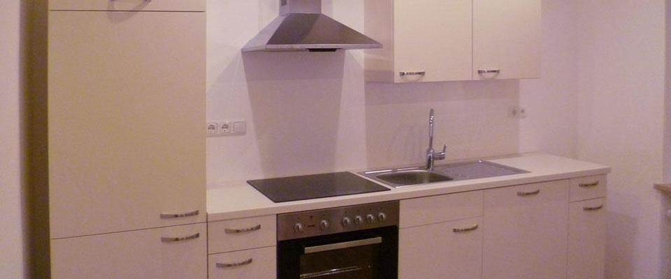 Schöne renovierte 2-Zi-Altbauwohnung und EBK in Bogen Zentrum - Foto 1