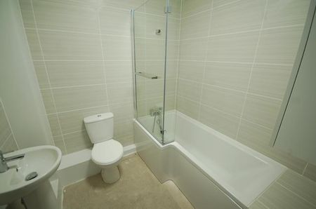 2 bedroom flat to rent - Photo 5