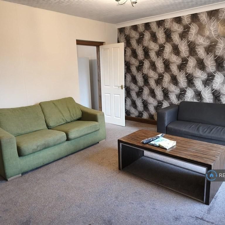 2 bedroom detached house to rent - Photo 1