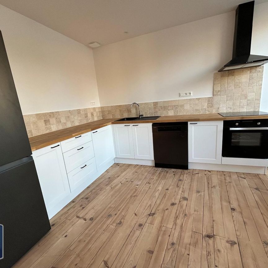 Location Appartement 4 pièces 88m² ALENCON 61000 - Photo 1