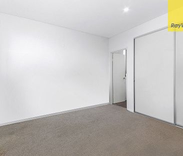 SUPREME LOCATION, SO CLOSE TO EVERYTHING - Photo 4