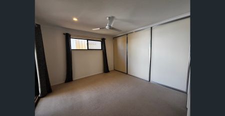 THREE BEDROOM HOME IN BARGARA! - Photo 4