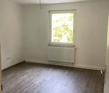 Renovierte 2 Zimmerwohnung mit Balkon sucht Sie! - Photo 6