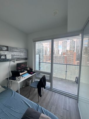 For Lease - 28 Wellesley Street Unit# 2207, Toronto, Ontario - Photo 1