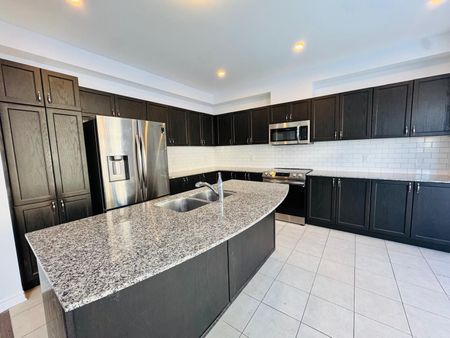 For Lease - 1011 Cottontail Walk, Orleans - Cumberland and Area, Ontario - Photo 3