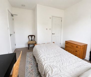 1 bedroom in a house share to rent - Photo 6