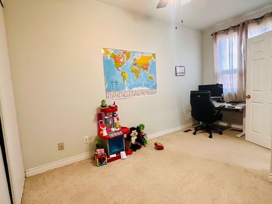 For Lease - 15 Lord Simcoe Drive, Brampton, Ontario - Photo 1