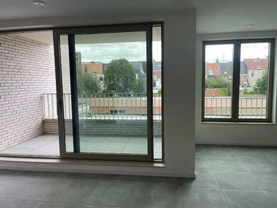 Appartement te huur - Photo 1