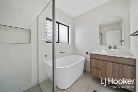 Few Homes will Compare - Ducted Air Conditioning - Multiple Living Zones! - Photo 4