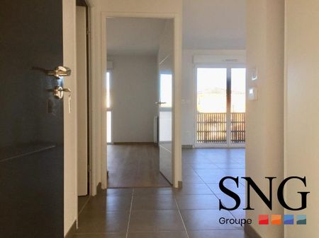 T2 AVEC BALCON ET PARKING - Photo 5