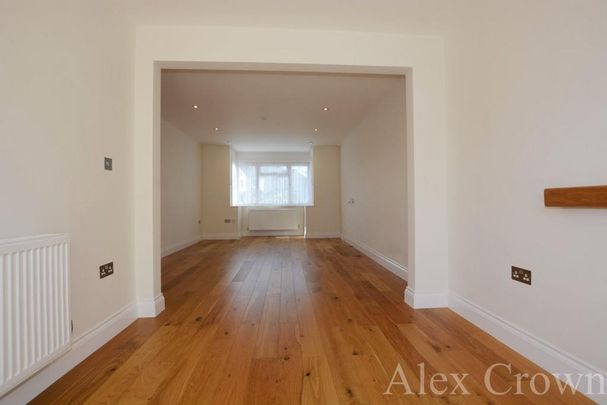 3 bedroom semi-detached house to rent - Photo 1