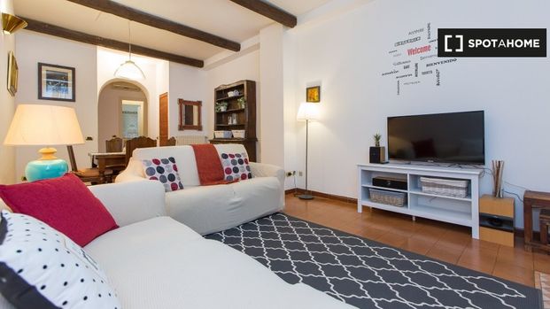 Vicolo del Cedro, Rome, Lazio 00153 - Photo 1