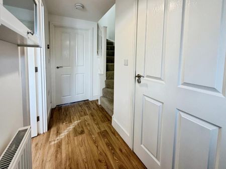 2 bedroom terraced house to rent - Photo 5