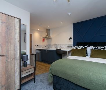 Room in a Shared House, Rosebery Grove, CH42 - Photo 6