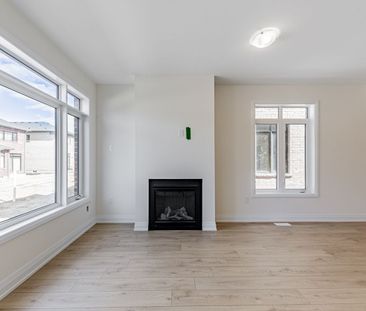 For Lease - 18 Daffodil Road, Springwater, Ontario - Photo 1