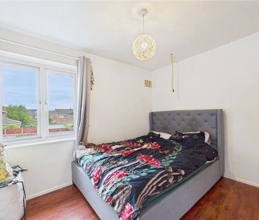 Brecon Close, Melksham, Wiltshire, SN12 - Photo 6