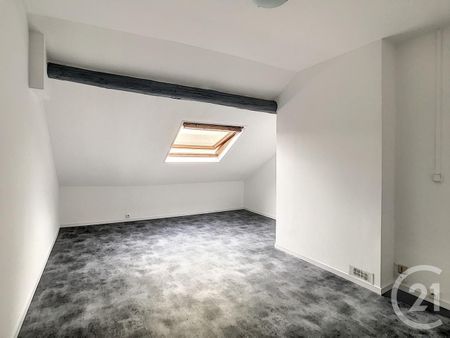 Location Appartement 2 pièces 36m² LA NEUVILLETTE 51100 - Photo 4